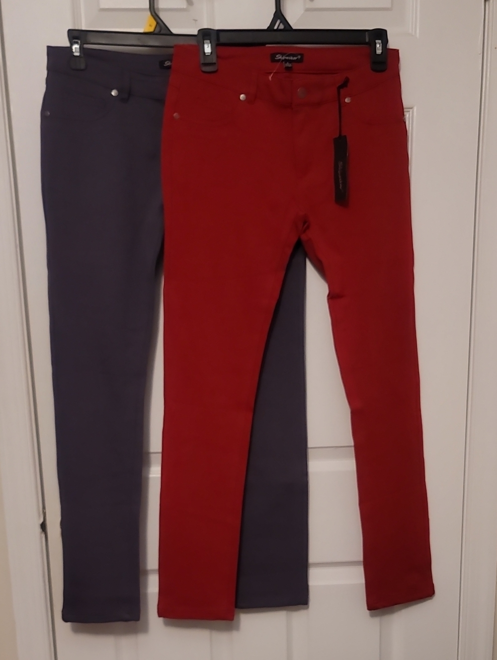 2 Pair Of Jeggings Same Pant Same Size